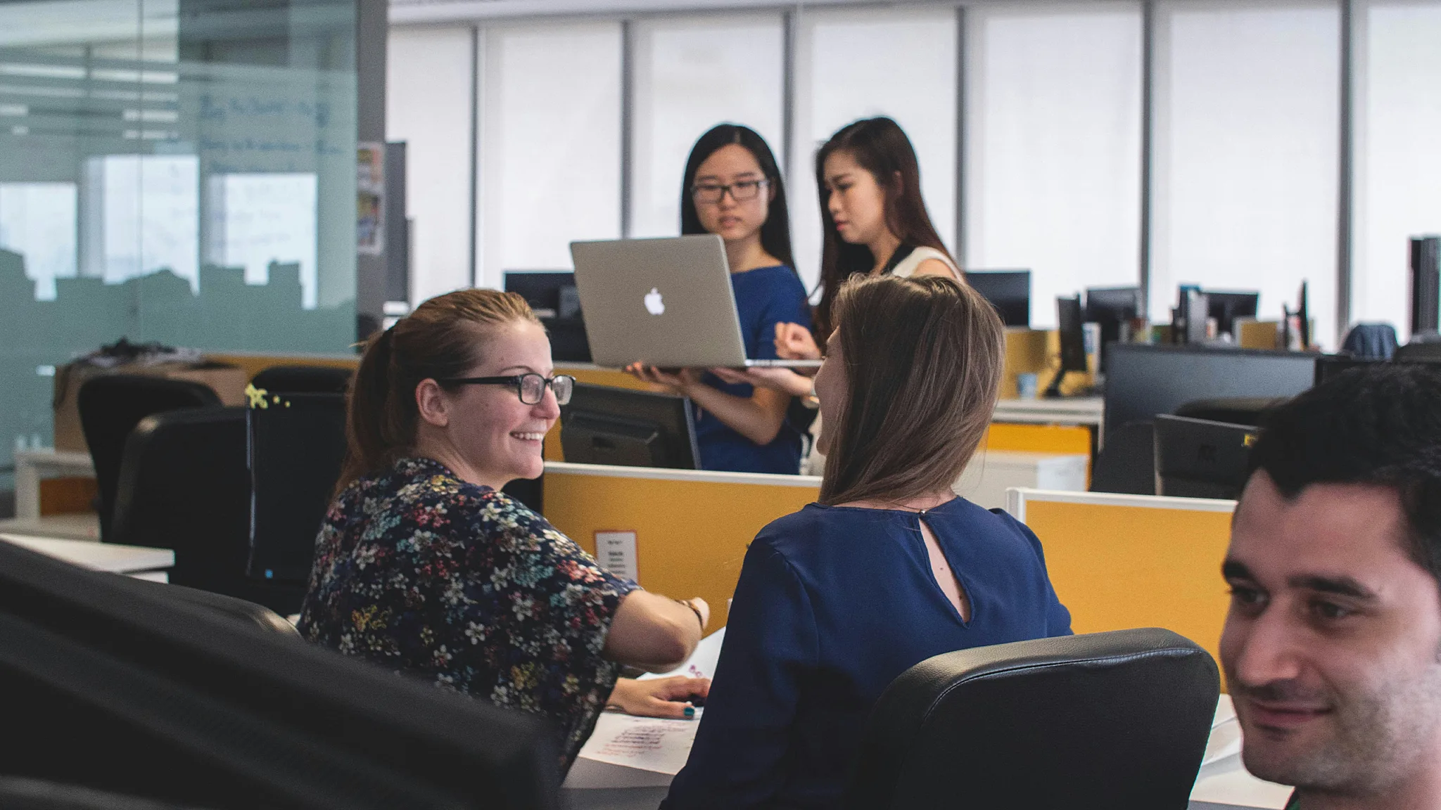 Visuel office work worker